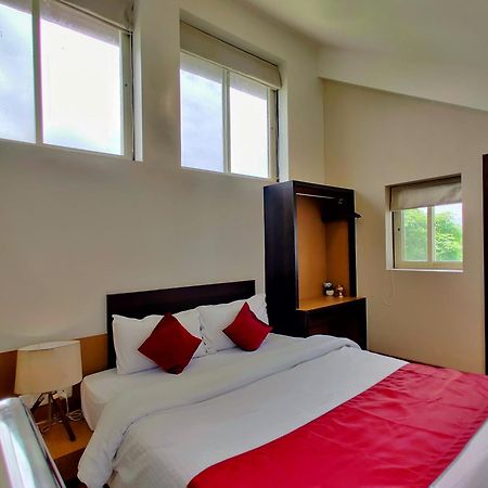 Pushpam Sanskruti Resort Karjat - A Pure Veg Resort Dhamni Eksteriør billede