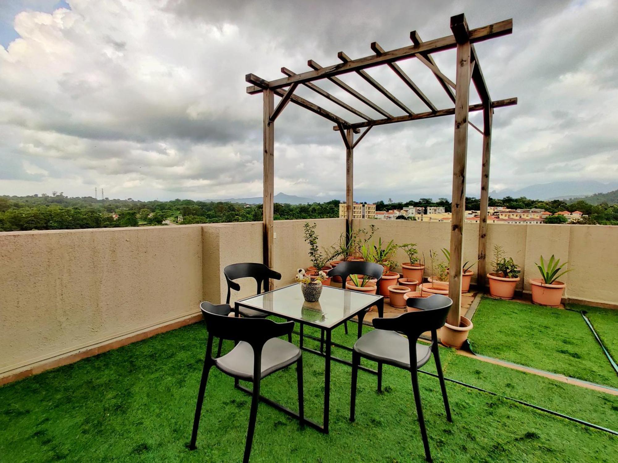 Pushpam Sanskruti Resort Karjat - A Pure Veg Resort Dhamni Eksteriør billede