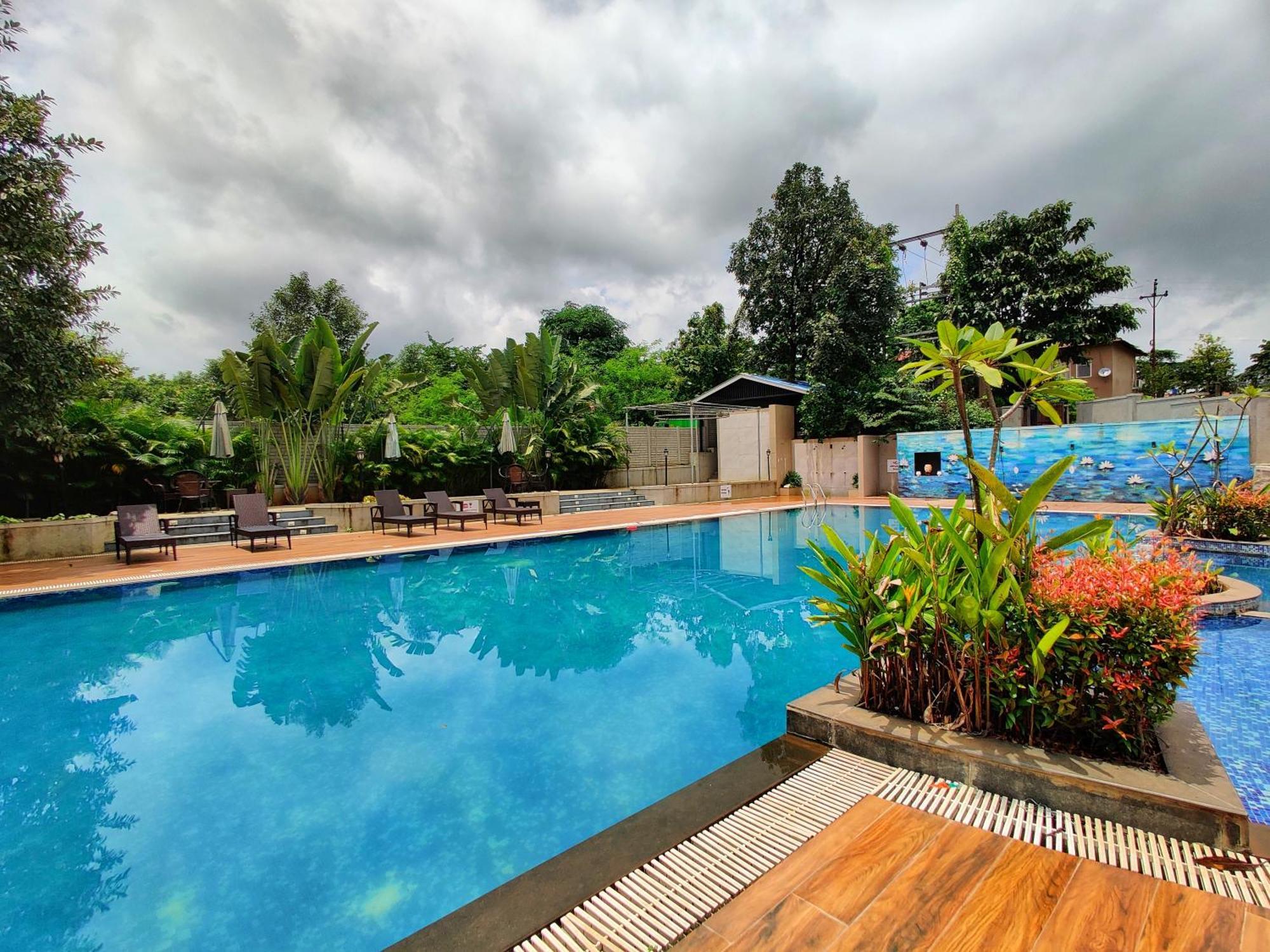 Pushpam Sanskruti Resort Karjat - A Pure Veg Resort Dhamni Eksteriør billede