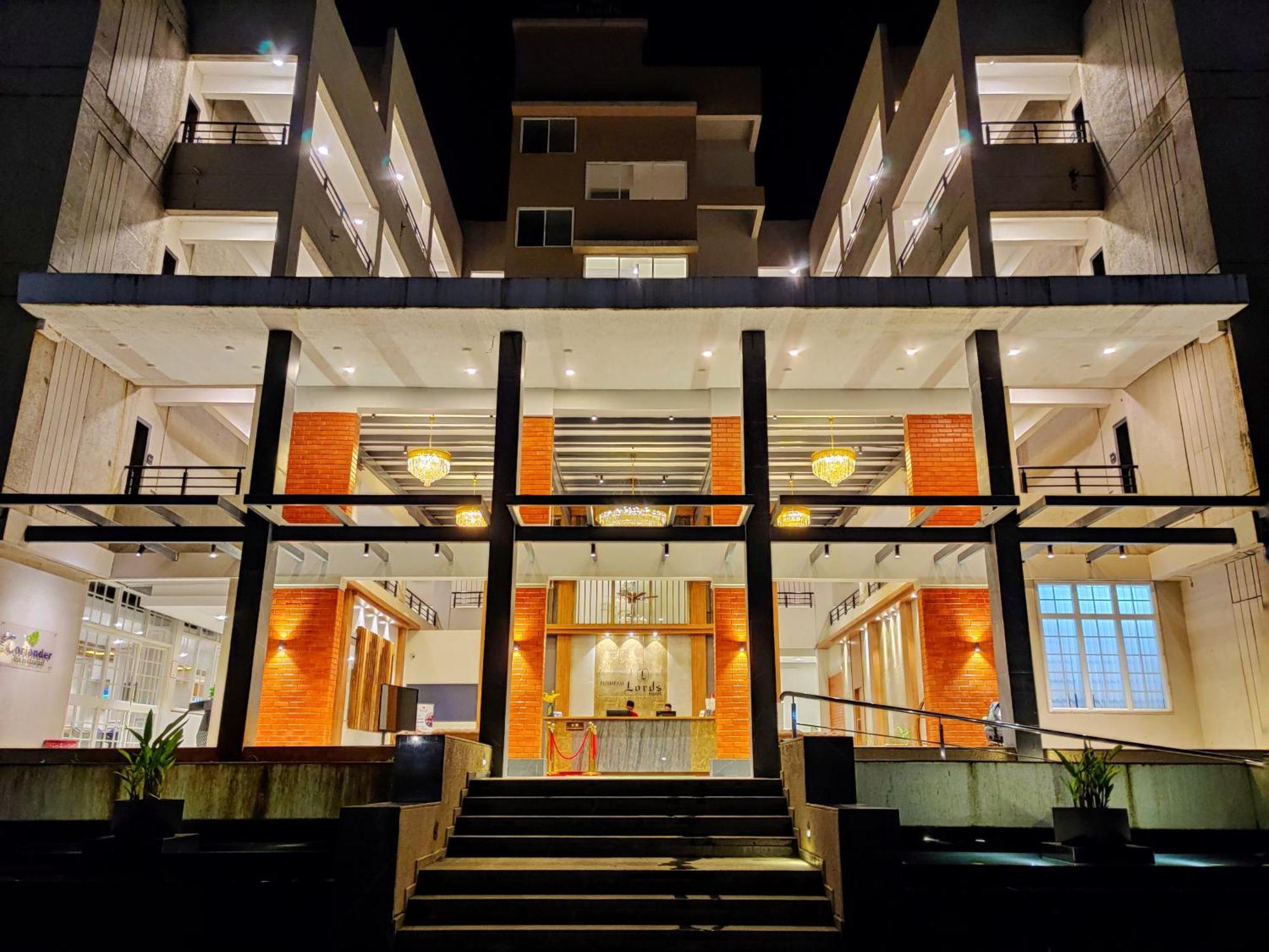Pushpam Sanskruti Resort Karjat - A Pure Veg Resort Dhamni Eksteriør billede