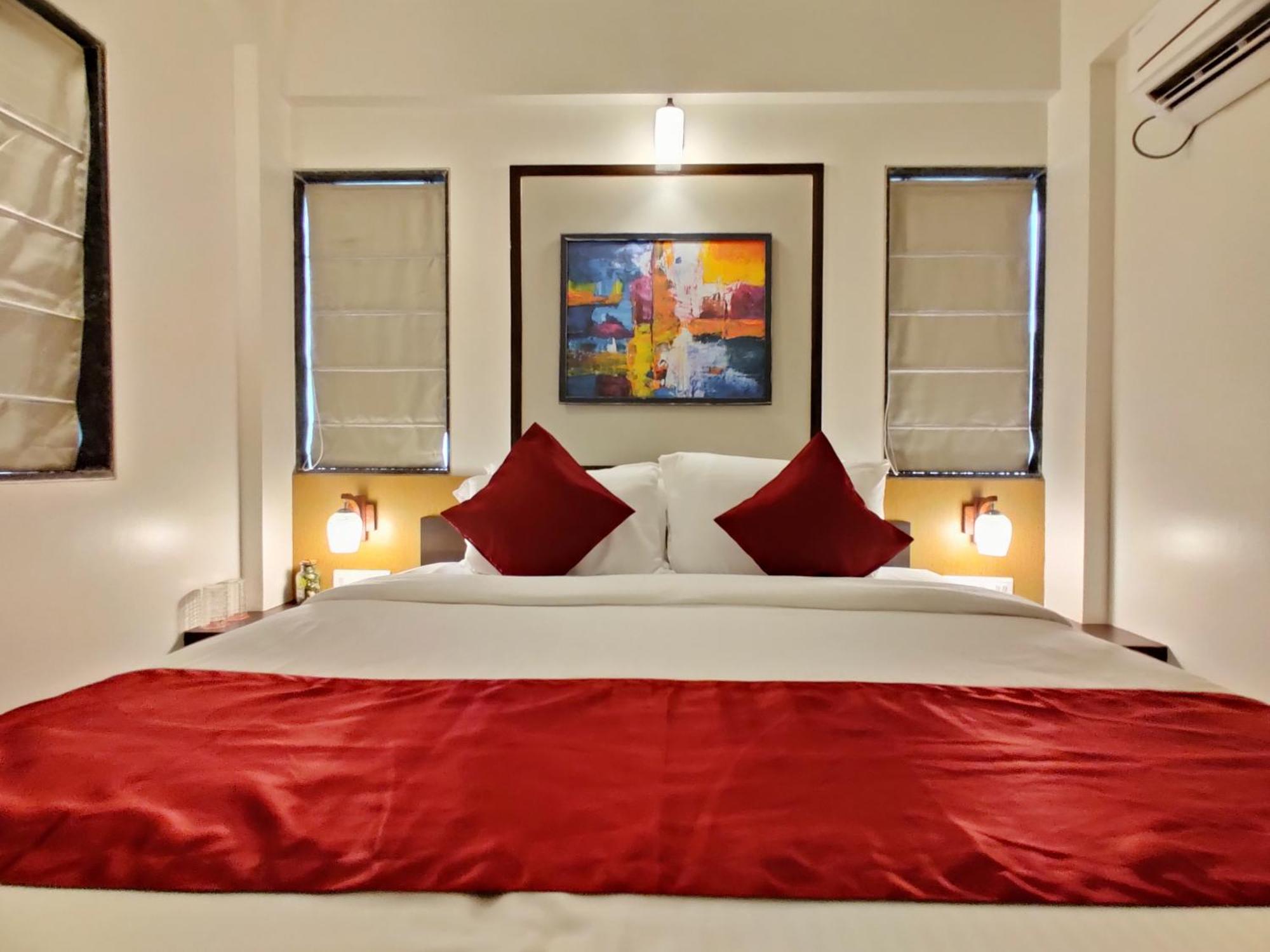 Pushpam Sanskruti Resort Karjat - A Pure Veg Resort Dhamni Eksteriør billede